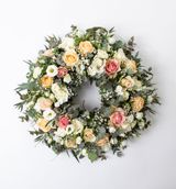 Krans i rosa og fersken